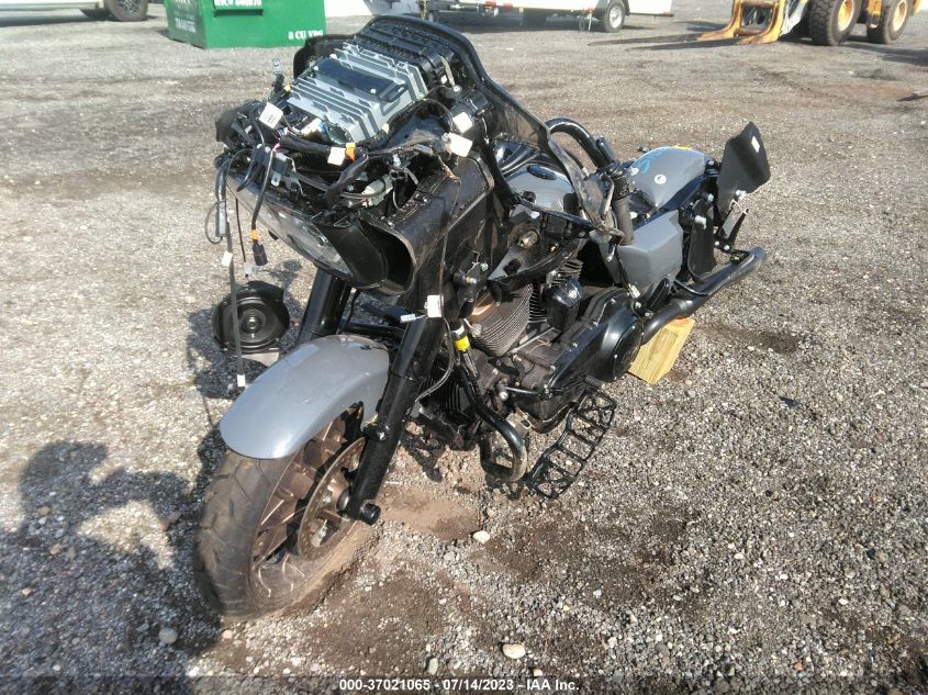2022 HARLEY-DAVIDSON FLTRXST 1HD1ACL19NB670308
