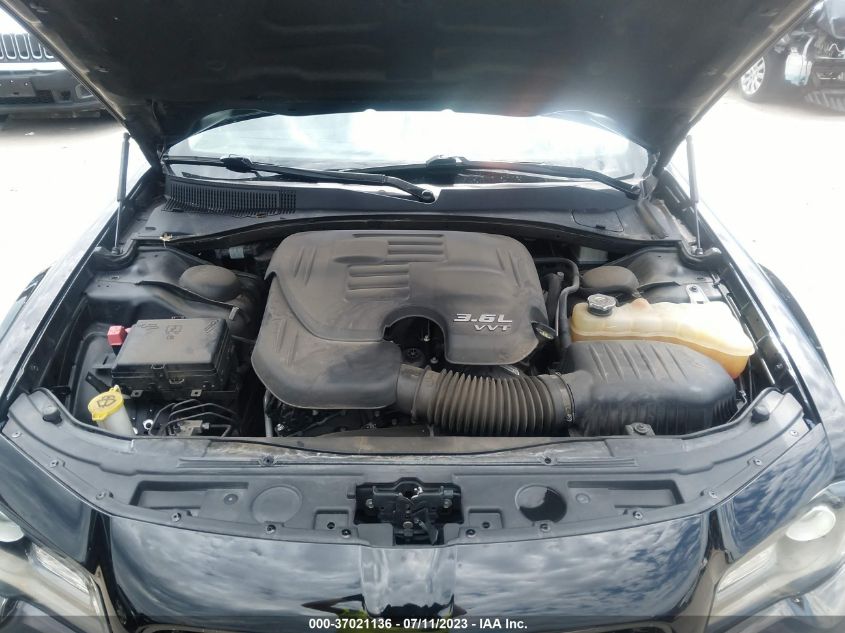 2019 CHRYSLER 300 TOURING - 2C3CCAAG5KH738773