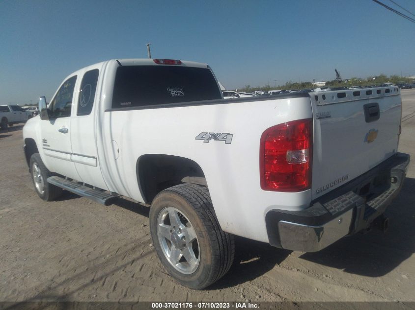 2013 CHEVROLET SILVERADO 2500HD LT - 1GC2KXEG1DZ107674