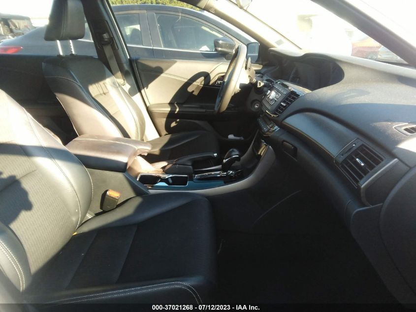 2016 HONDA ACCORD SEDAN SPORT - 1HGCR2F65GA107206