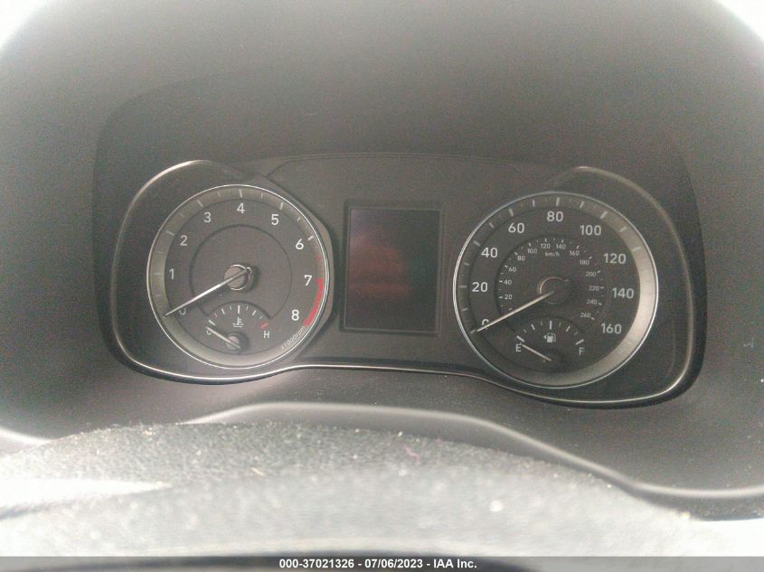 2019 HYUNDAI KONA SE - KM8K12AA9KU266746