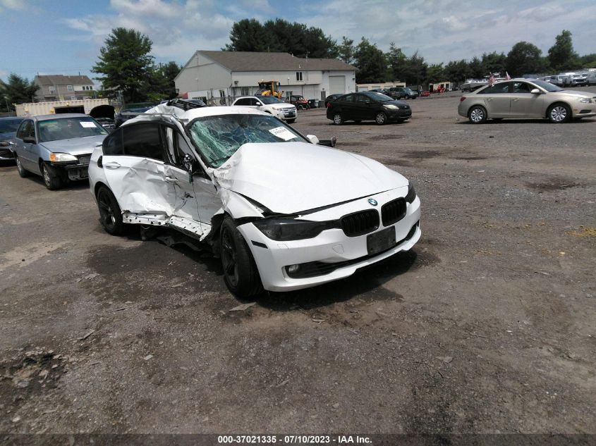 2013 BMW 3 SERIES 328I XDRIVE - WBA3B5G58DNS01432