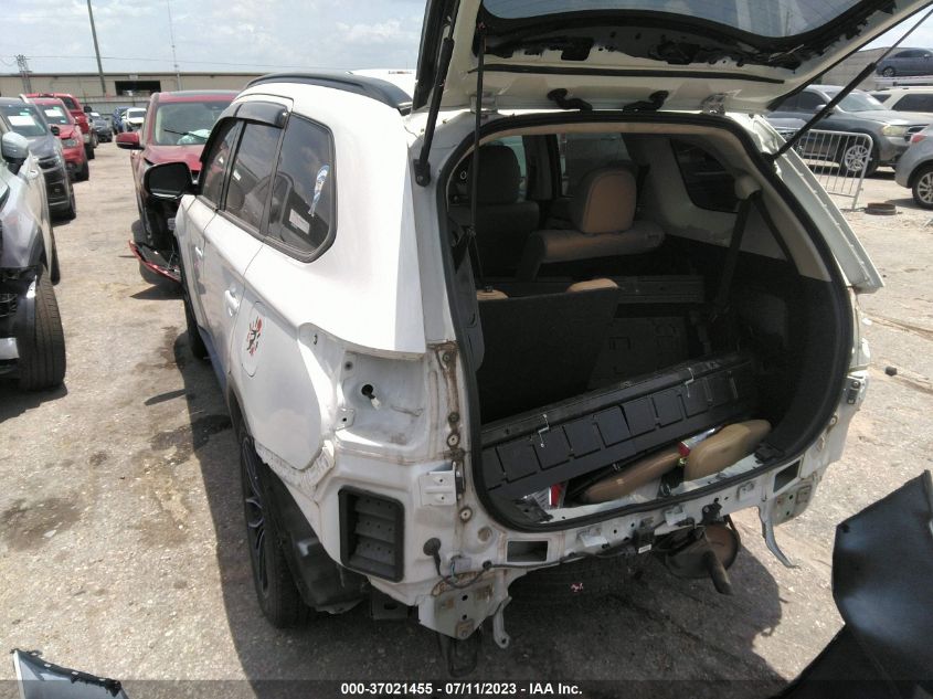 2015 MITSUBISHI OUTLANDER SE - JA4AD3A36FZ008220