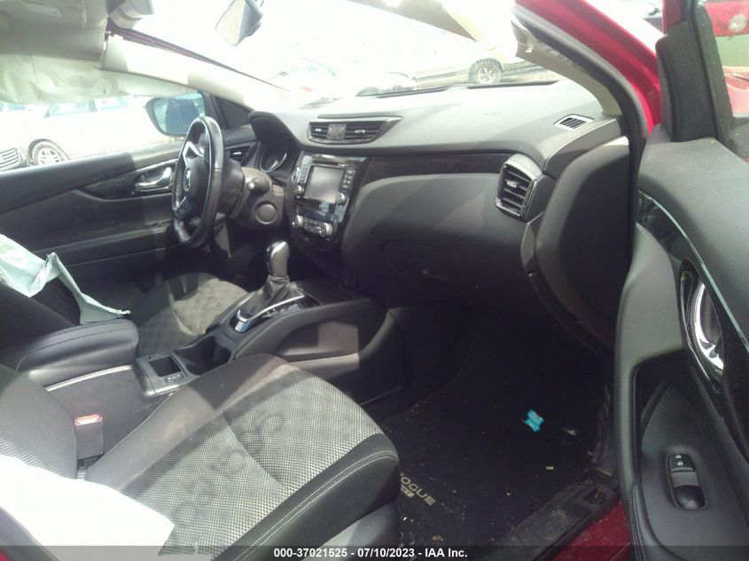 2017 NISSAN ROGUE SPORT SV - JN1BJ1CR1HW136798