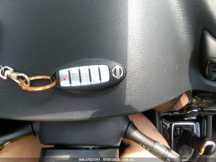2018 NISSAN ROGUE SV/SL - 5N1AT2MV0JC843544