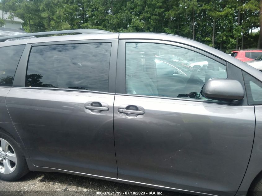 2015 TOYOTA SIENNA LE - 5TDKK3DC1FS690226