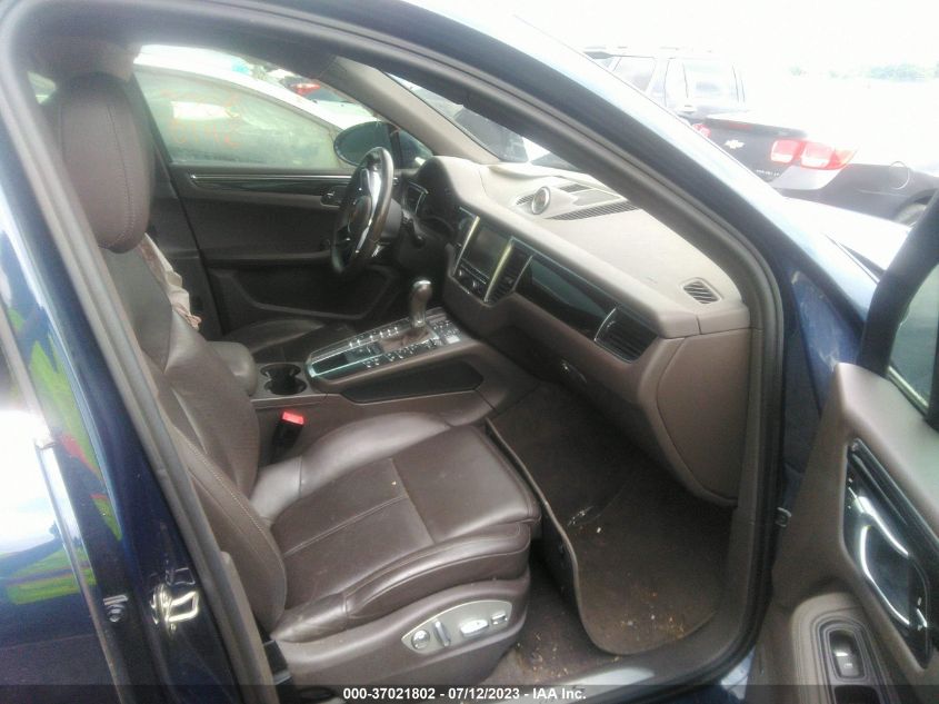 2015 PORSCHE MACAN S - WP1AB2A50FLB42701