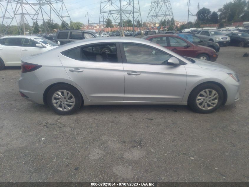 2019 HYUNDAI ELANTRA SE - 5NPD74LFXKH443573