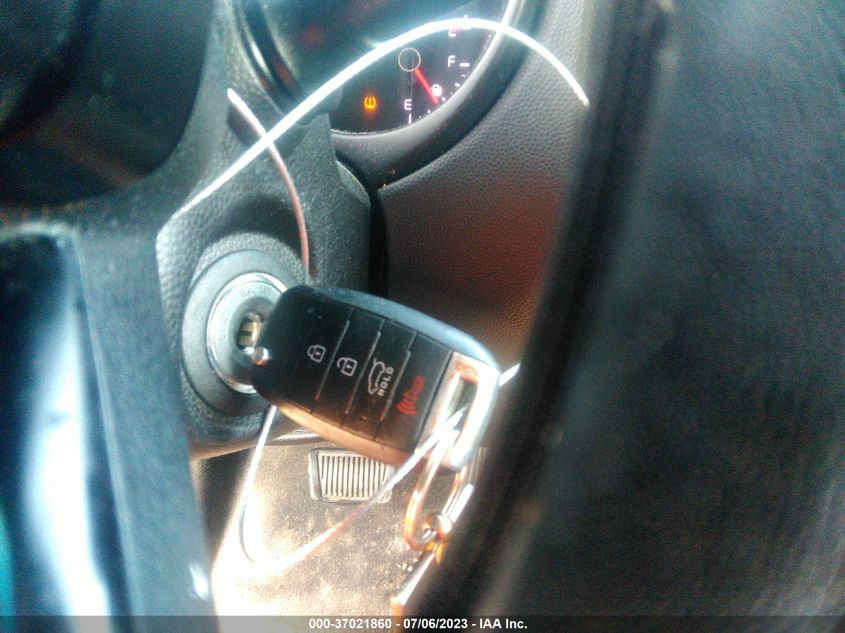 2014 KIA SOUL + - KNDJP3A59E7063530