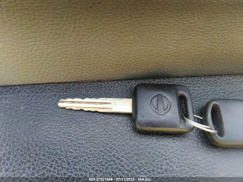 2014 NISSAN NV SV 1N6BF0KY3EN102698