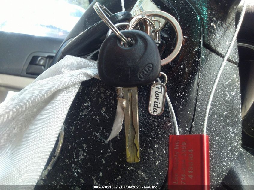 2013 KIA OPTIMA LX - 5XXGM4A70DG186777