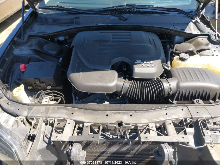2019 CHRYSLER 300 TOURING - 2C3CCAAG2KH755756