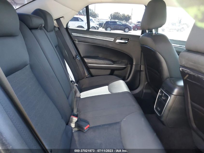 2019 CHRYSLER 300 TOURING - 2C3CCAAG2KH755756