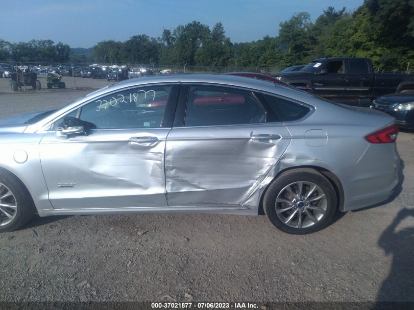 2017 FORD FUSION ENERGI SE - 3FA6P0PU5HR327333