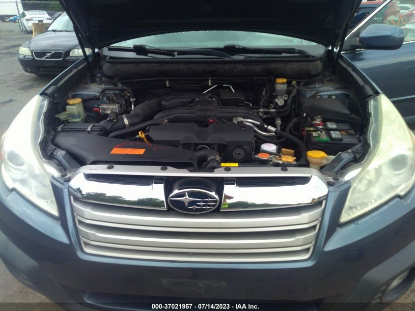 2013 SUBARU OUTBACK 2.5I PREMIUM - 4S4BRBHC0D3214737