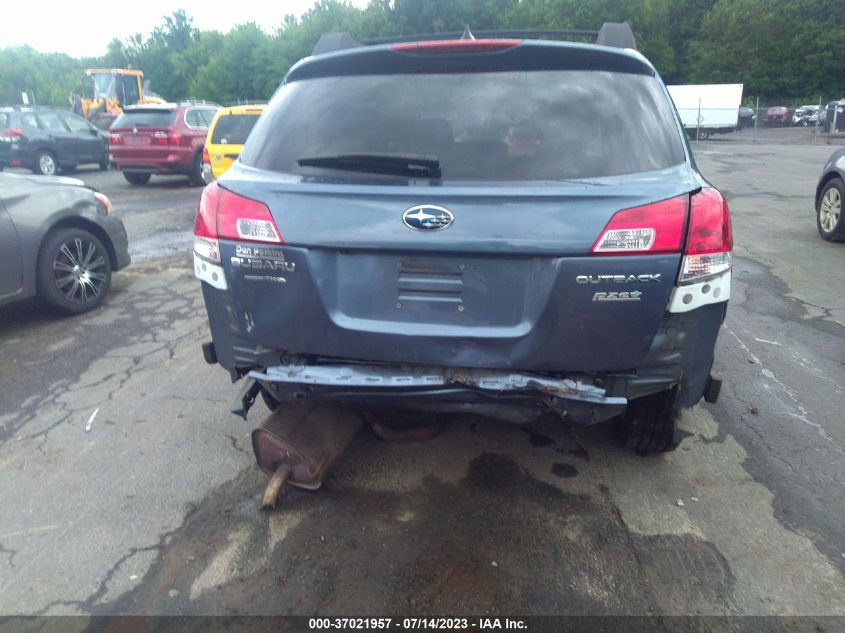 2013 SUBARU OUTBACK 2.5I PREMIUM - 4S4BRBHC0D3214737