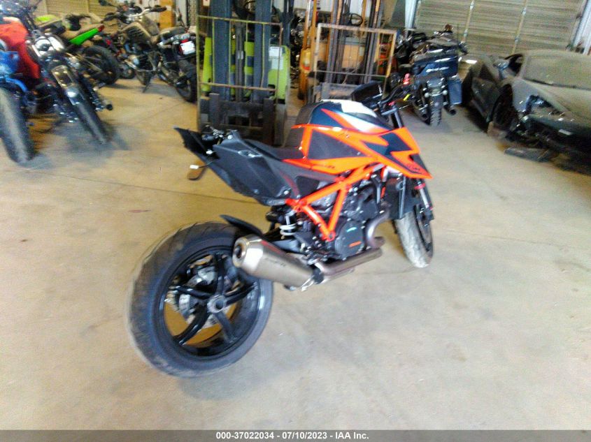 2020 KTM 1290 SUPER DUKE R VBKV39401LM924826