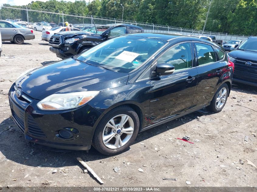 2014 FORD FOCUS SE - 1FADP3K22EL409884