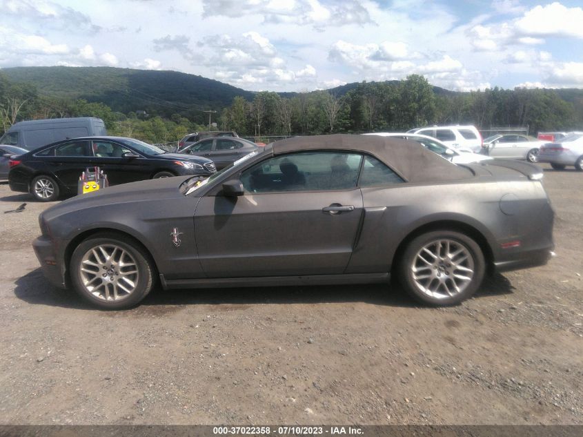 2013 FORD MUSTANG V6 - 1ZVBP8EM5D5230752