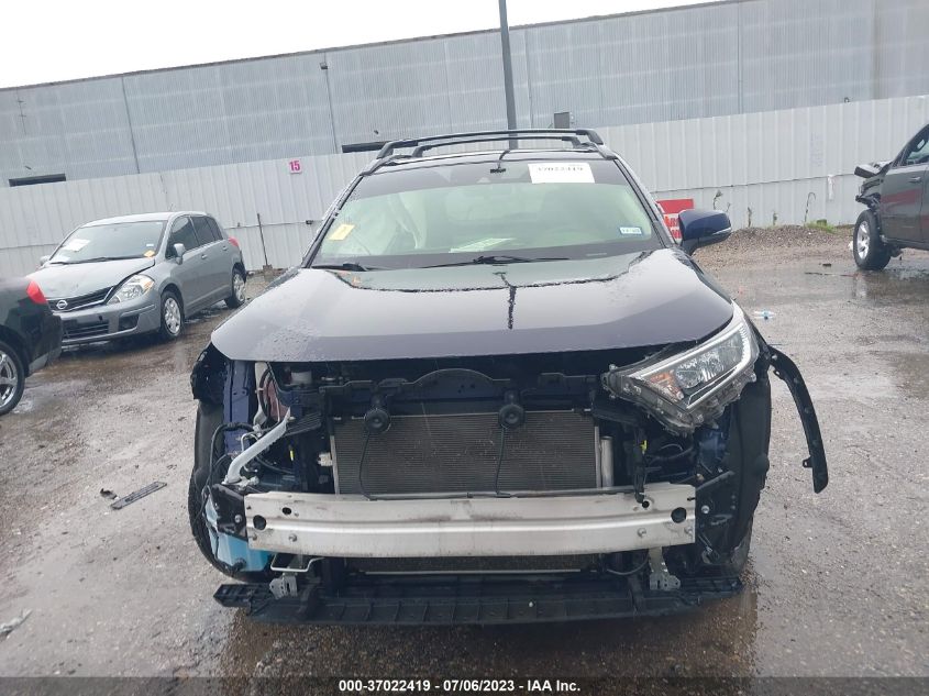 2019 TOYOTA RAV4 XLE - JTMP1RFV7KD007610