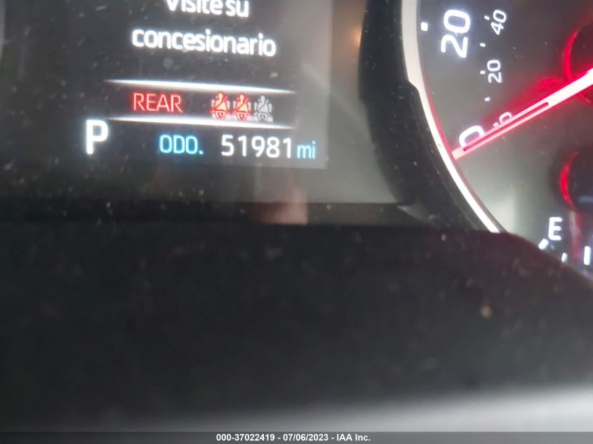 2019 TOYOTA RAV4 XLE - JTMP1RFV7KD007610