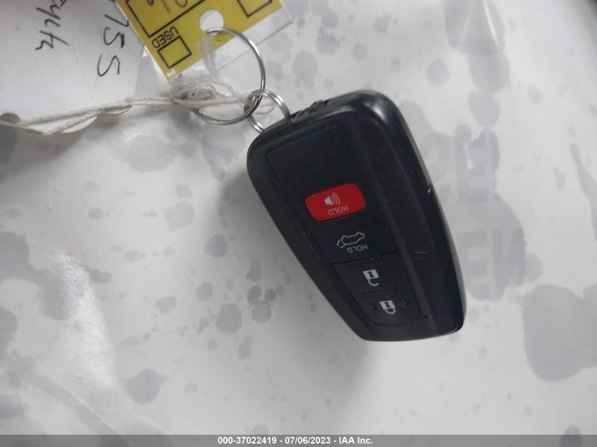 2019 TOYOTA RAV4 XLE - JTMP1RFV7KD007610