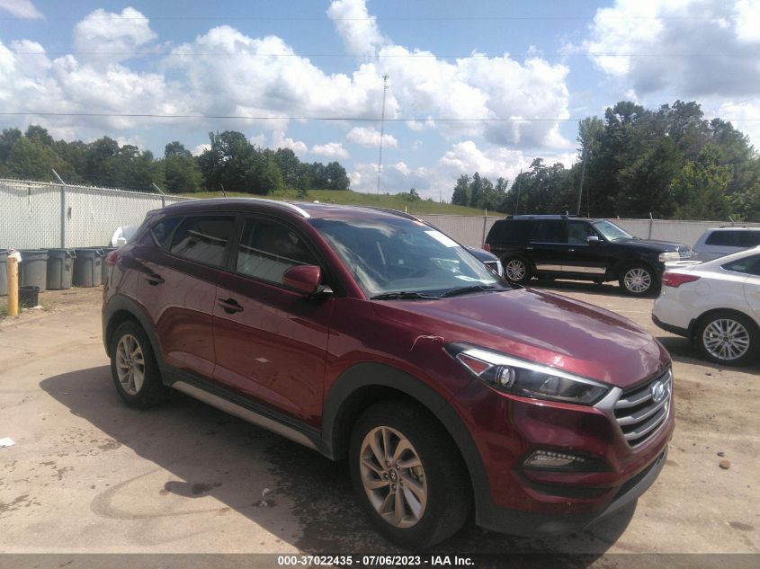 2017 HYUNDAI TUCSON SE - KM8J33A4XHU391057