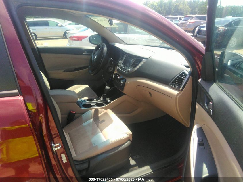 2017 HYUNDAI TUCSON SE - KM8J33A4XHU391057
