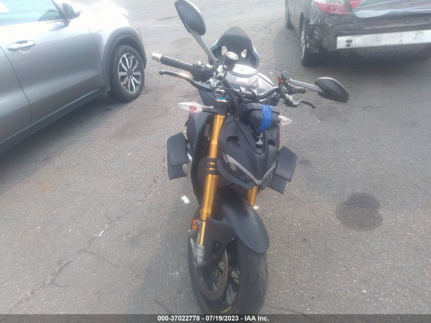 2021 DUCATI STREETFIGHTER V4/V4S ZDMFAKNW0MB006007