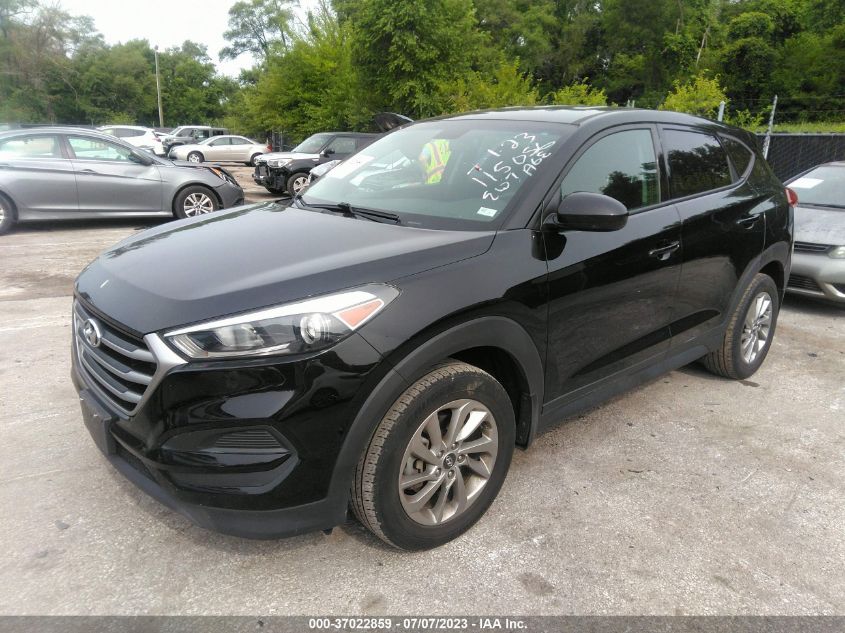 2018 HYUNDAI TUCSON SE - KM8J2CA44JU750962