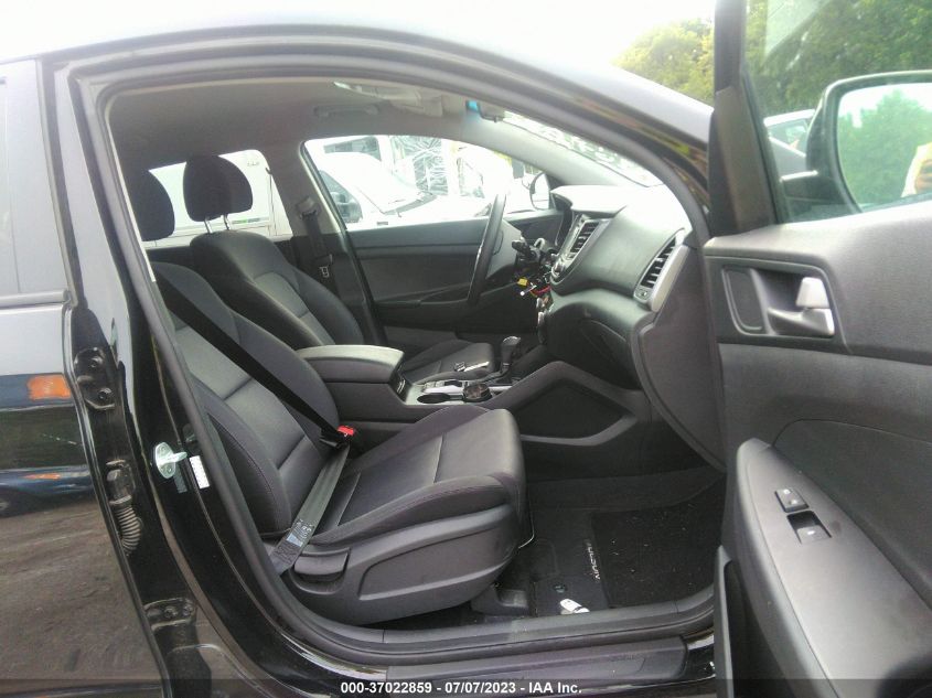 2018 HYUNDAI TUCSON SE - KM8J2CA44JU750962