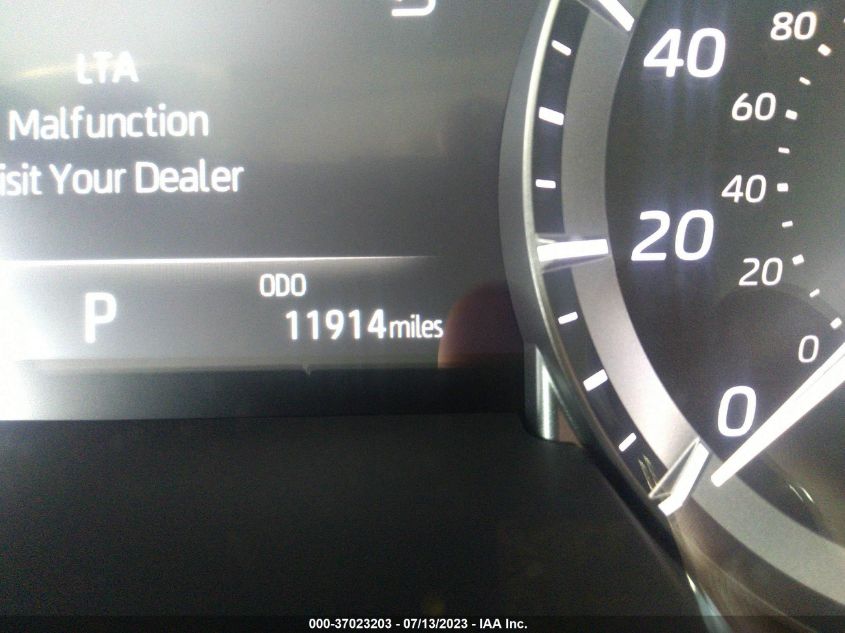 2022 TOYOTA HIGHLANDER XLE - 5TDGZRBH3NS239624