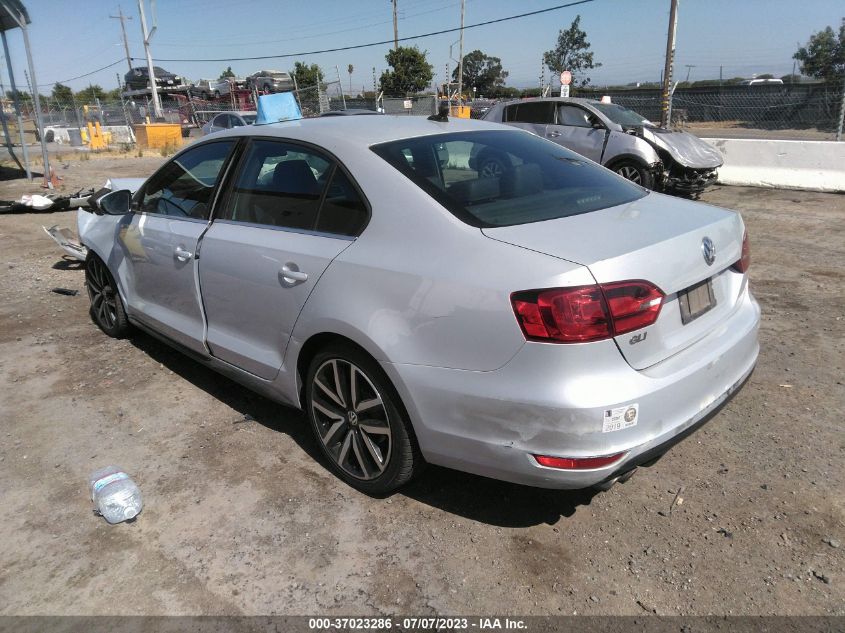 2013 VOLKSWAGEN GLI AUTOBAHN W/NAV 3VW4A7AJ9DM208893