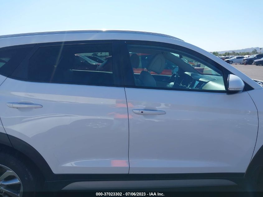2017 HYUNDAI TUCSON SE PLUS - KM8J3CA48HU433791