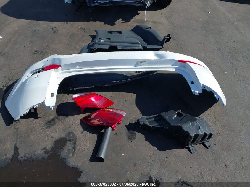 2017 HYUNDAI TUCSON SE PLUS - KM8J3CA48HU433791