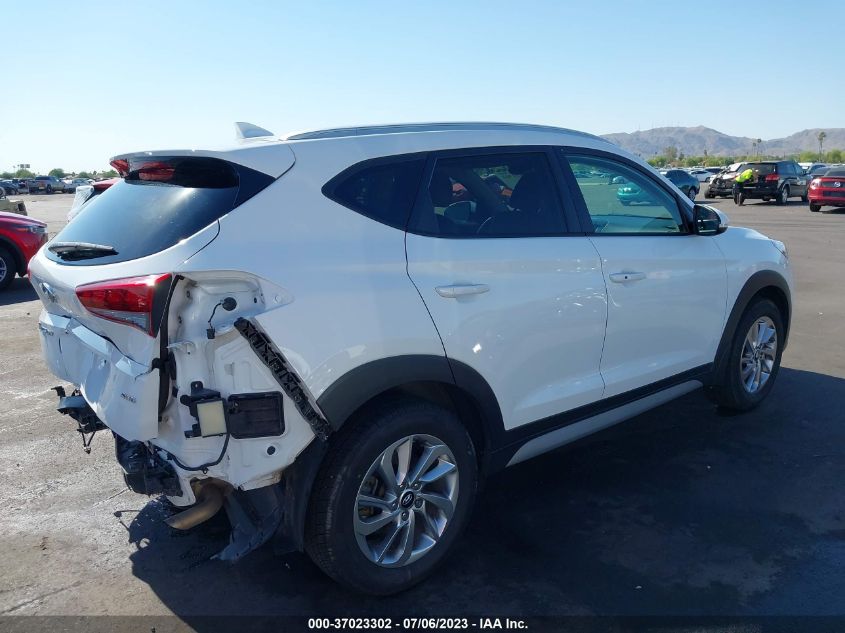 2017 HYUNDAI TUCSON SE PLUS - KM8J3CA48HU433791
