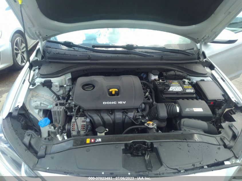 2018 HYUNDAI ELANTRA SEL - 5NPD84LF4JH300257