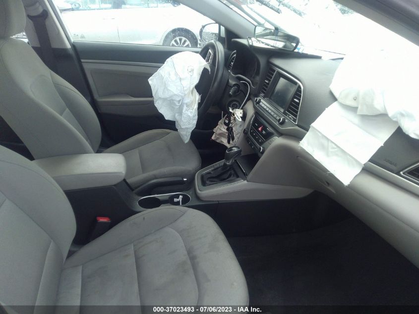 2018 HYUNDAI ELANTRA SEL - 5NPD84LF4JH300257