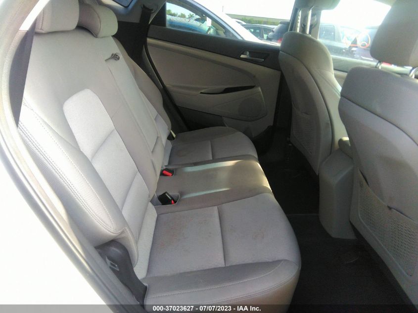 2016 HYUNDAI TUCSON LIMITED/SPORT AND ECO/SE - KM8J33A43GU235344