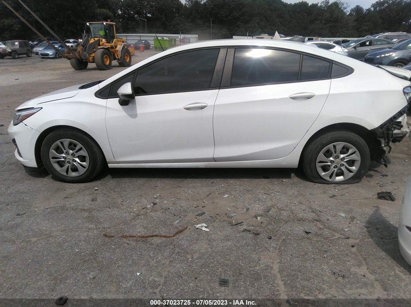 VIN 1G1BC5SM7K7150719 2019 CHEVROLET CRUZE LS
