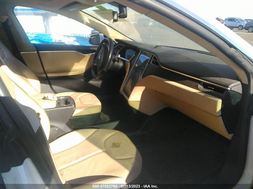 2013 TESLA MODEL S - 5YJSA1CG0DFP19650
