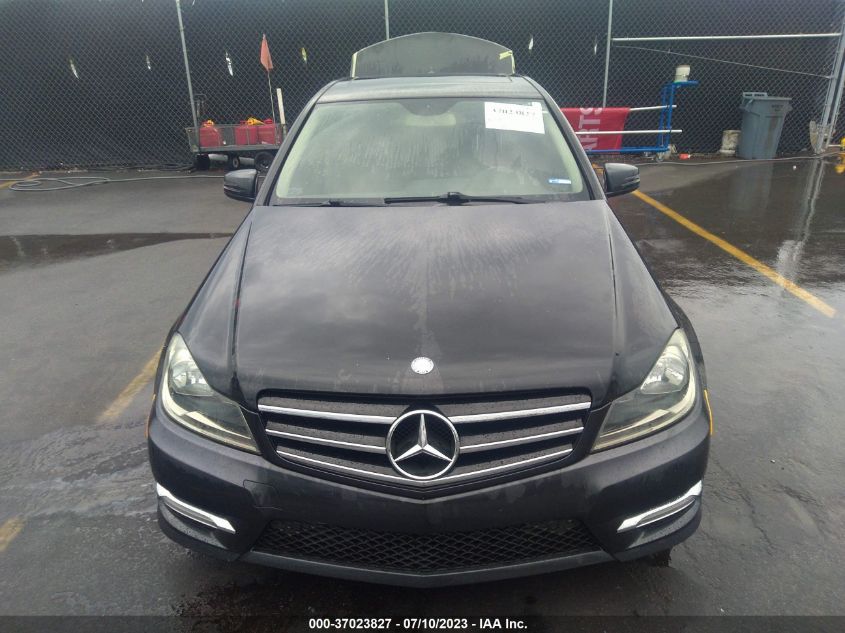 2014 MERCEDES-BENZ C-CLASS C 250 - WDDGF4HB9EG243174