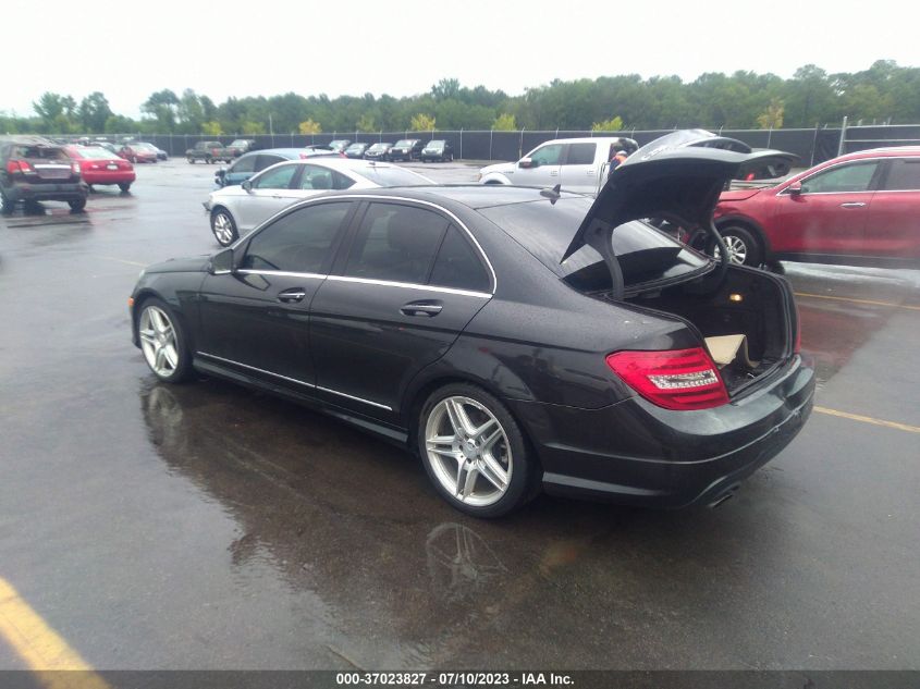 2014 MERCEDES-BENZ C-CLASS C 250 - WDDGF4HB9EG243174
