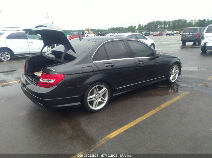 2014 MERCEDES-BENZ C-CLASS C 250 - WDDGF4HB9EG243174