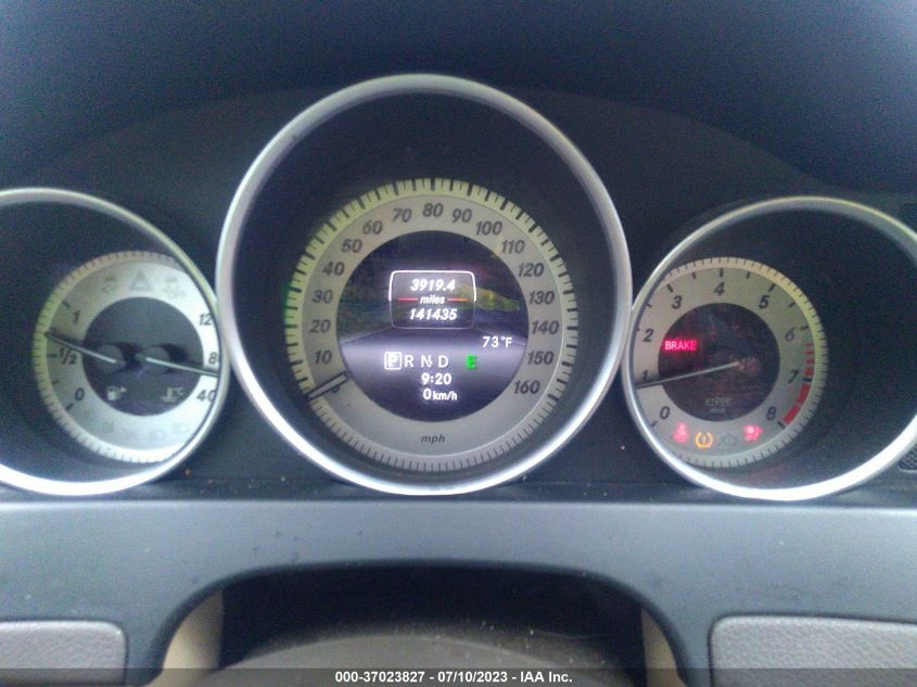 2014 MERCEDES-BENZ C-CLASS C 250 - WDDGF4HB9EG243174