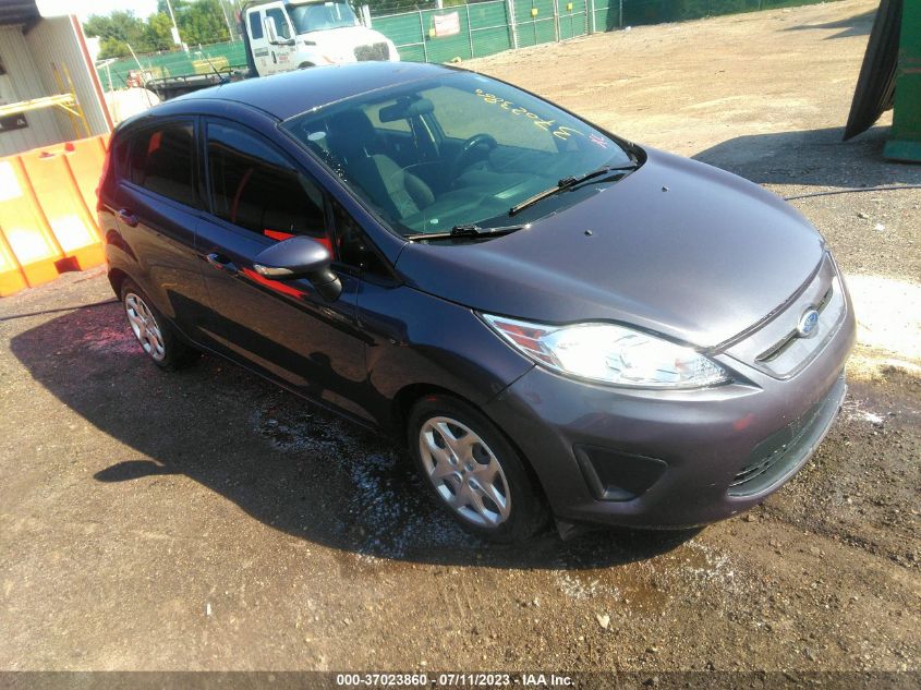 2013 FORD FIESTA SE - 3FADP4EJ0DM118595