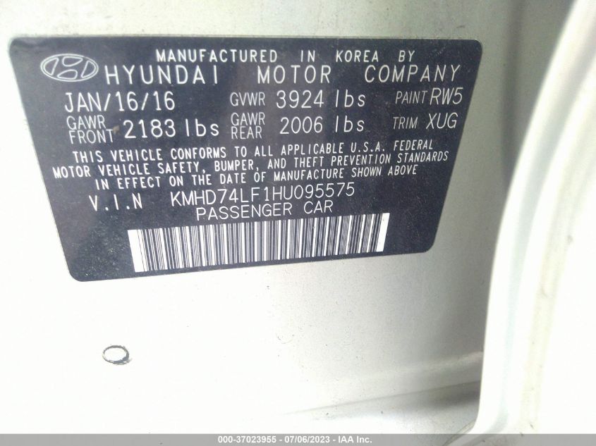 2017 HYUNDAI ELANTRA SE - KMHD74LF1HU095575