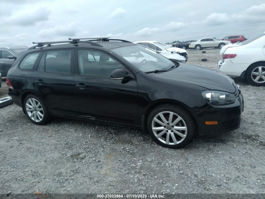 2013 VOLKSWAGEN JETTA SPORTWAGEN S - 3VWPP7AJ5DM669214