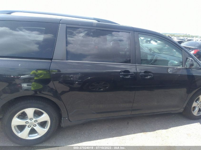 2017 TOYOTA SIENNA LE - 5TDKZ3DC6HS776484