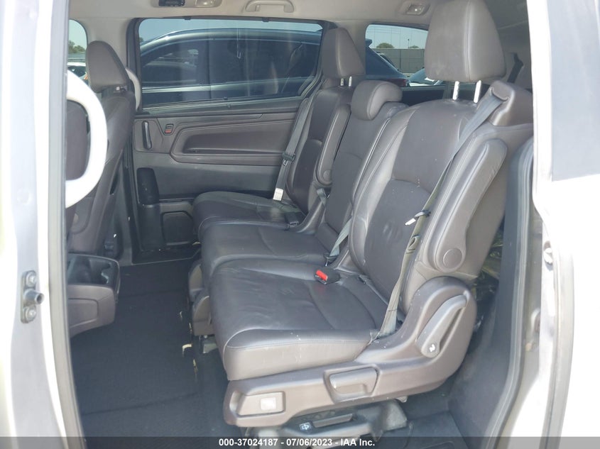 VIN 5FNRL6H76JB060953 2018 HONDA ODYSSEY EX-L